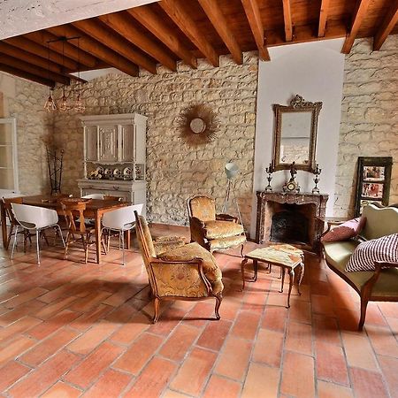 Chez Catherine Арл Екстериор снимка